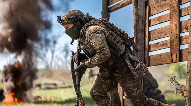 团猛攻优势不断扩大：中国一产品成关键开元棋牌app俄军一夜甩出多个坦克集(图7)